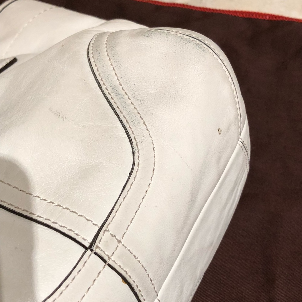 Coach tote. white leather handbag with dustbag - Picture 6 of 7